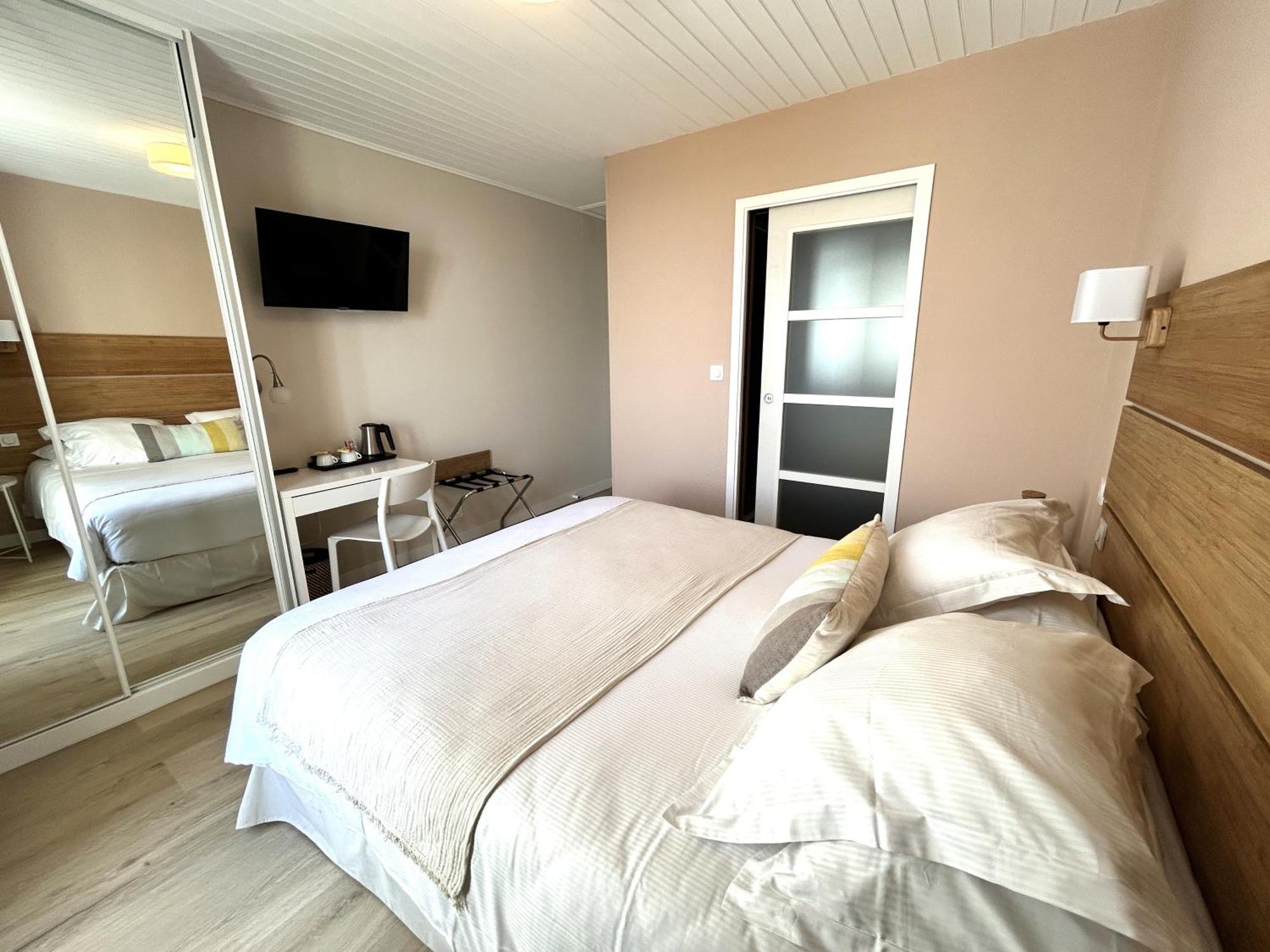 Hotel De Charme & Spa Le Grand Large La Bernerie-en-Retz Rum bild